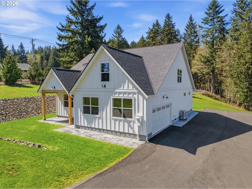 117 Red Hawk Dr, Castle Rock, WA, 98611-8081 | Card Image