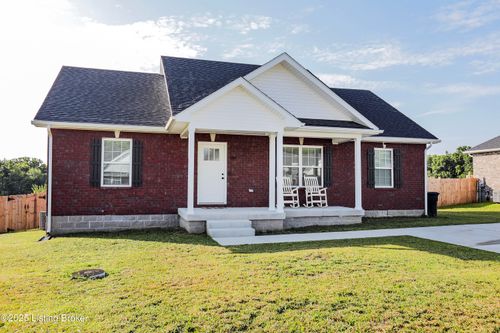130 Magnolia Dr, Bardstown, KY, 40004-6801 | Card Image