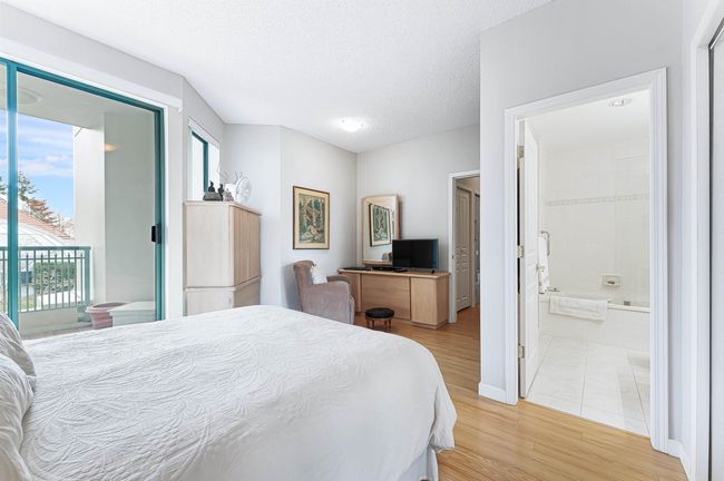 201 - 1745 Martin Drive, Condo with 2 bedrooms, 2 bathrooms and 1 parking in Surrey BC | Image 21