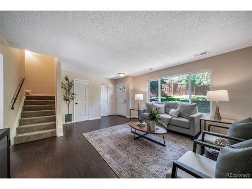 3806 Yosemite St, Denver, CO, 80237-1909 | Card Image