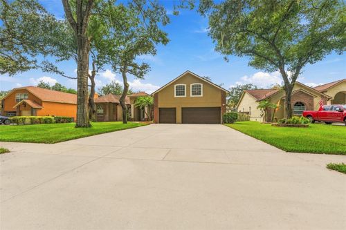 2561 Regal River Rd, VALRICO, FL, 33596-8307 | Card Image