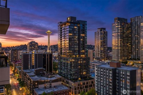 2106-2201 3rd Ave, Seattle, WA, 98121-2037 | Card Image