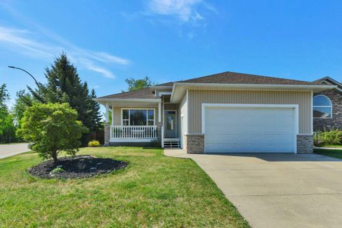 1 Spruce Close, Lacombe, AB, T4L2L3 | Card Image