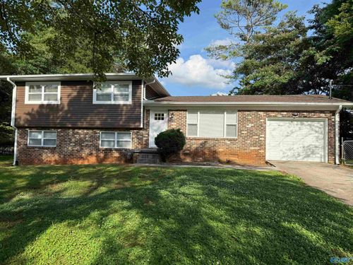 3510 Cable St Nw, Huntsville, AL, 35810-4204 | Card Image