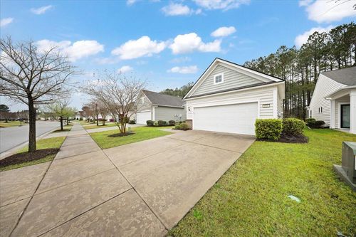 523 Eastern Isle Avenue, Summerville, SC, 29486 | Card Image