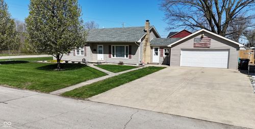 900 N J St, Elwood, IN, 46036-1057 | Card Image