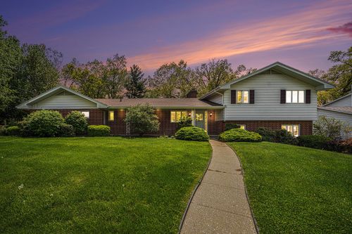 2317 Ridgefield Rd, Portage, MI, 49024-3233 | Card Image