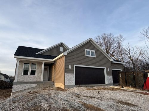 N101W16770 Gunflint Trail Trail, Germantown, WI, 53022 | Card Image