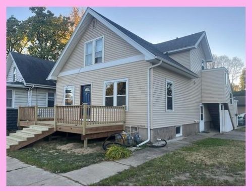 24-26 N Fair Oaks Avenue, Madison, WI, 53714 | Card Image