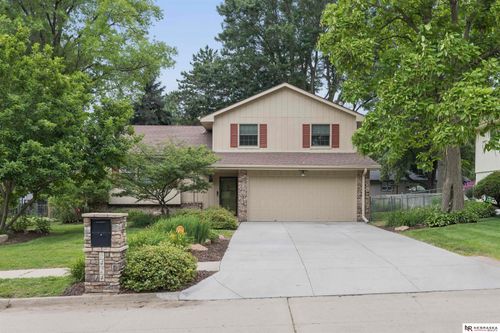 5424 S 106th Street, Omaha, NE, 68127 | Card Image