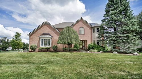 3200 Appleridge Dr, Ann Arbor, MI, 48103-9060 | Card Image