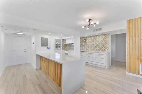 502-3001 S Course Dr, Pompano Beach, FL, 33069-3993 | Card Image