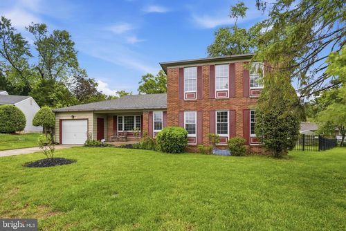 9008 Acredale Ct, COLLEGE PARK, MD, 20740-4001 | Card Image