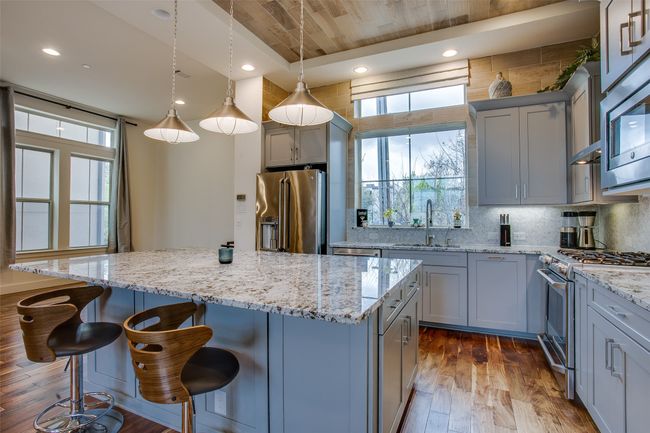 1832 Stevens Bluff Ln, House other with 3 bedrooms, 4 bathrooms and null parking in Dallas TX | Image 4