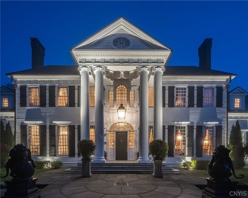 15 Meadowood Ln, Binghamton, NY, 13901-6014 | Card Image