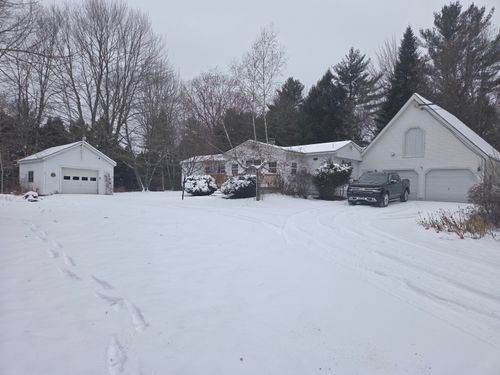 373 Middle Road, Fairfield, ME, 04937 | Card Image