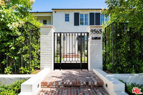 9565 Charleville Blvd, Beverly Hills, CA, 90212-2325 | Card Image