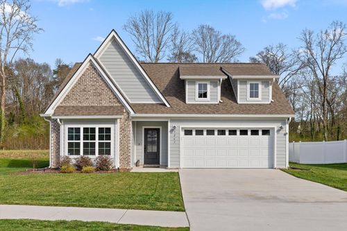 1263 Neyland Cir, Hixson, TN, 37343-6901 | Card Image