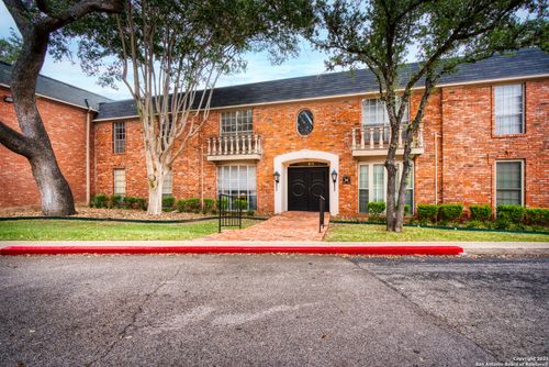 apt-222-7500 Callaghan Rd, San Antonio, TX, 78229-2812 | Card Image