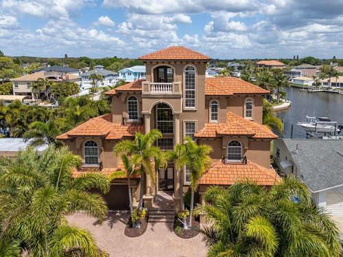 507 Driftwood Dr E, Palm Harbor, FL, 34683-1008 | Card Image