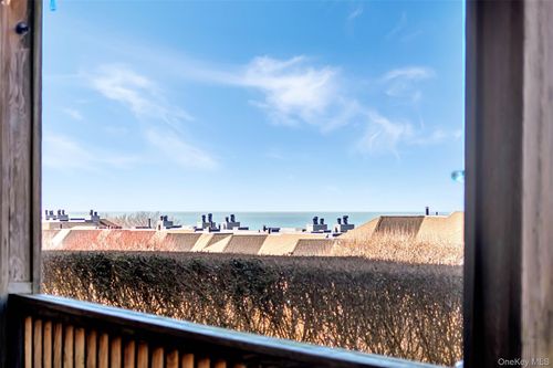 104 Fox Hill Dr, Baiting Hollow, NY, 11933 | Card Image