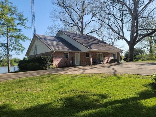 3199 Parhams Rd, Jonesville, LA, 71343-4735 | Card Image