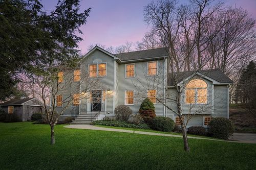 4 Barberry Ln, West Newbury, MA, 01985-1800 | Card Image
