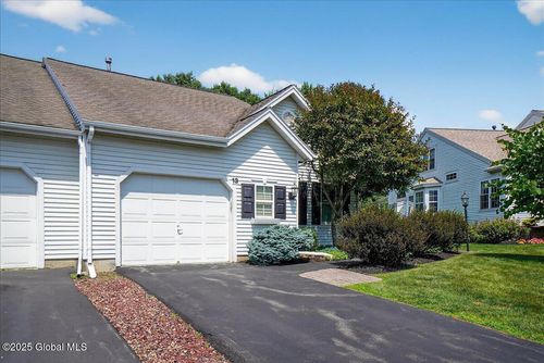 13 Hyland Cir, Troy, NY, 12182-1690 | Card Image