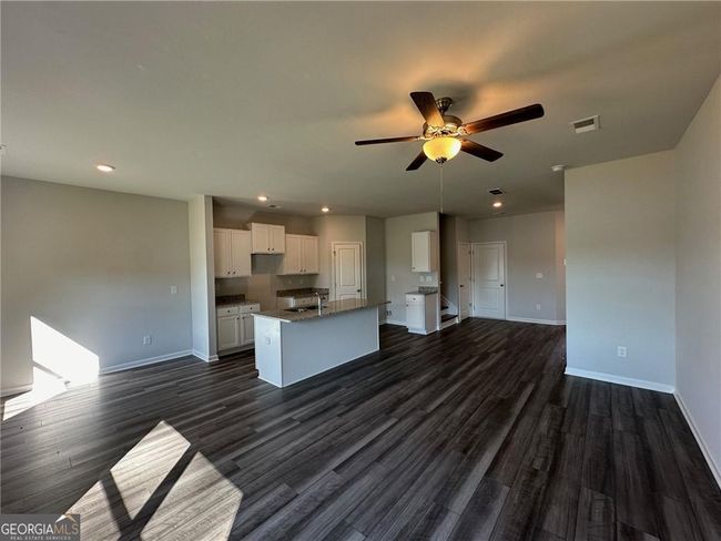 9 - 8662 Webb Rd, Townhouse with 3 bedrooms, 3 bathrooms and 2 parking in Riverdale GA | Image 4