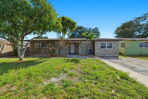 7560 Venetian Street, Miramar, FL, 33023 | Card Image