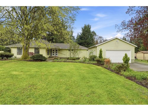 15806 S Lammer Rd, Oregon City, OR, 97045-9543 | Card Image