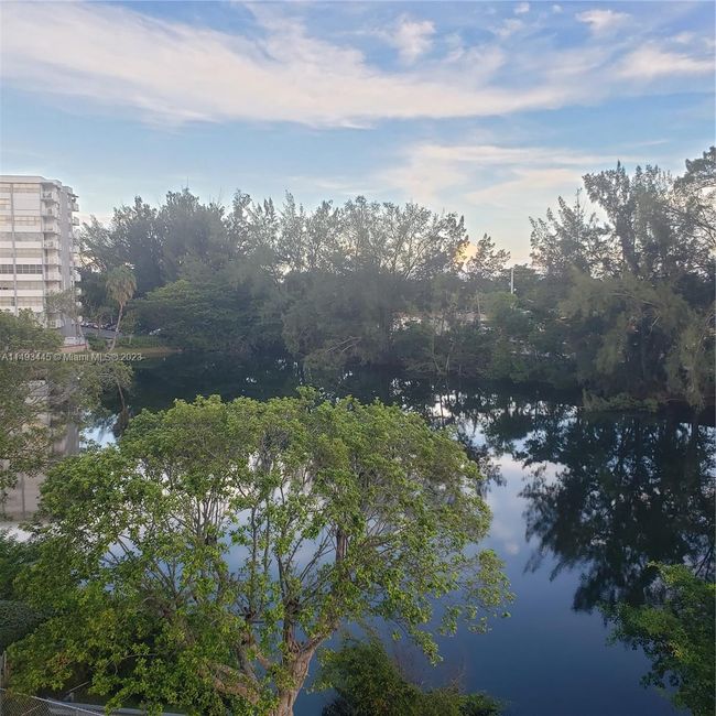 719E - 1300 Ne Miami Gardens Dr, Condo with 1 bedrooms, 1 bathrooms and null parking in Miami FL | Image 22