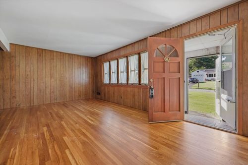 19 Clematis Rd, Brewster, NY, 10509-1005 | Card Image