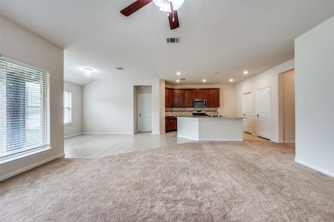 6120 Hightower St, House other with 3 bedrooms, 2 bathrooms and null parking in Aubrey TX | Image 8