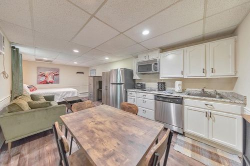 1502 Rockcrest Way, Marietta, GA, 30062-3220 | Card Image