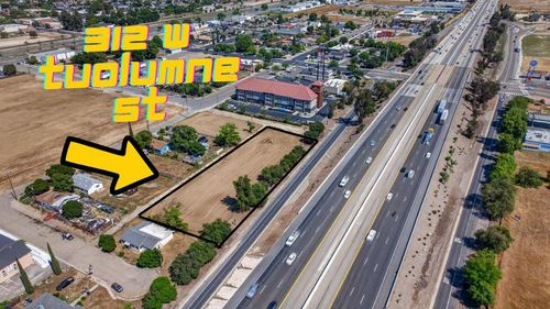 312 W Tuolumne St, Fowler, CA, 93625-2221 | Card Image