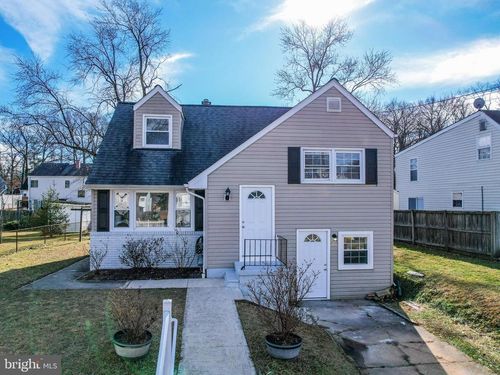 303 Oxford Dr, GLEN BURNIE, MD, 21061-4136 | Card Image