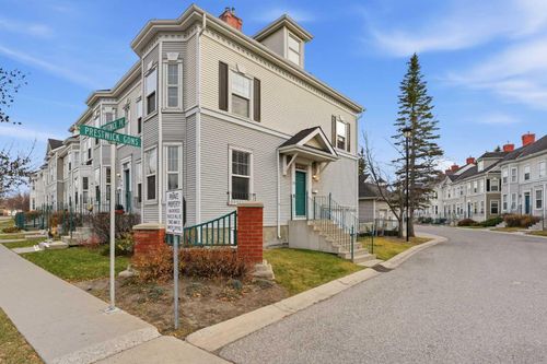 23 Prestwick Pk Se, Calgary, AB, T2Z3V3 | Card Image