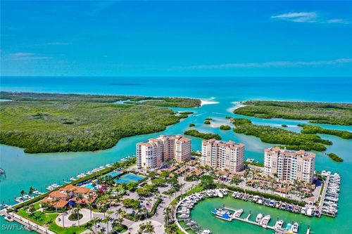 ph-1-425 Dockside Dr, NAPLES, FL, 34110-3656 | Card Image