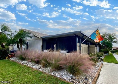 15546 Crystal Lake Dr, NORTH FORT MYERS, FL, 33917-5606 | Card Image