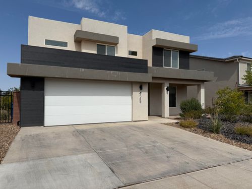 4548 S Piper Pl, Washington, UT, 84780-2136 | Card Image