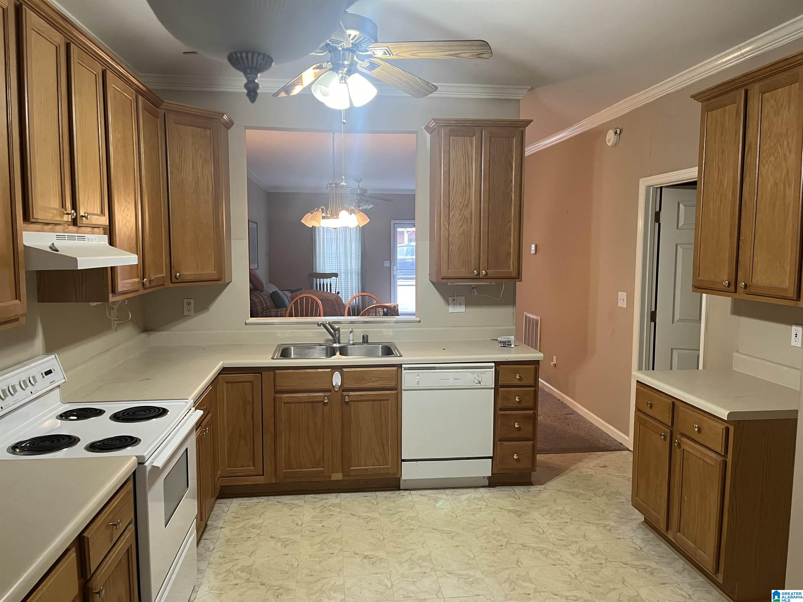 Residential in CENTER POINT 2