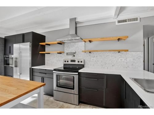 1040 Stuart St, Denver, CO, 80204-2958 | Card Image