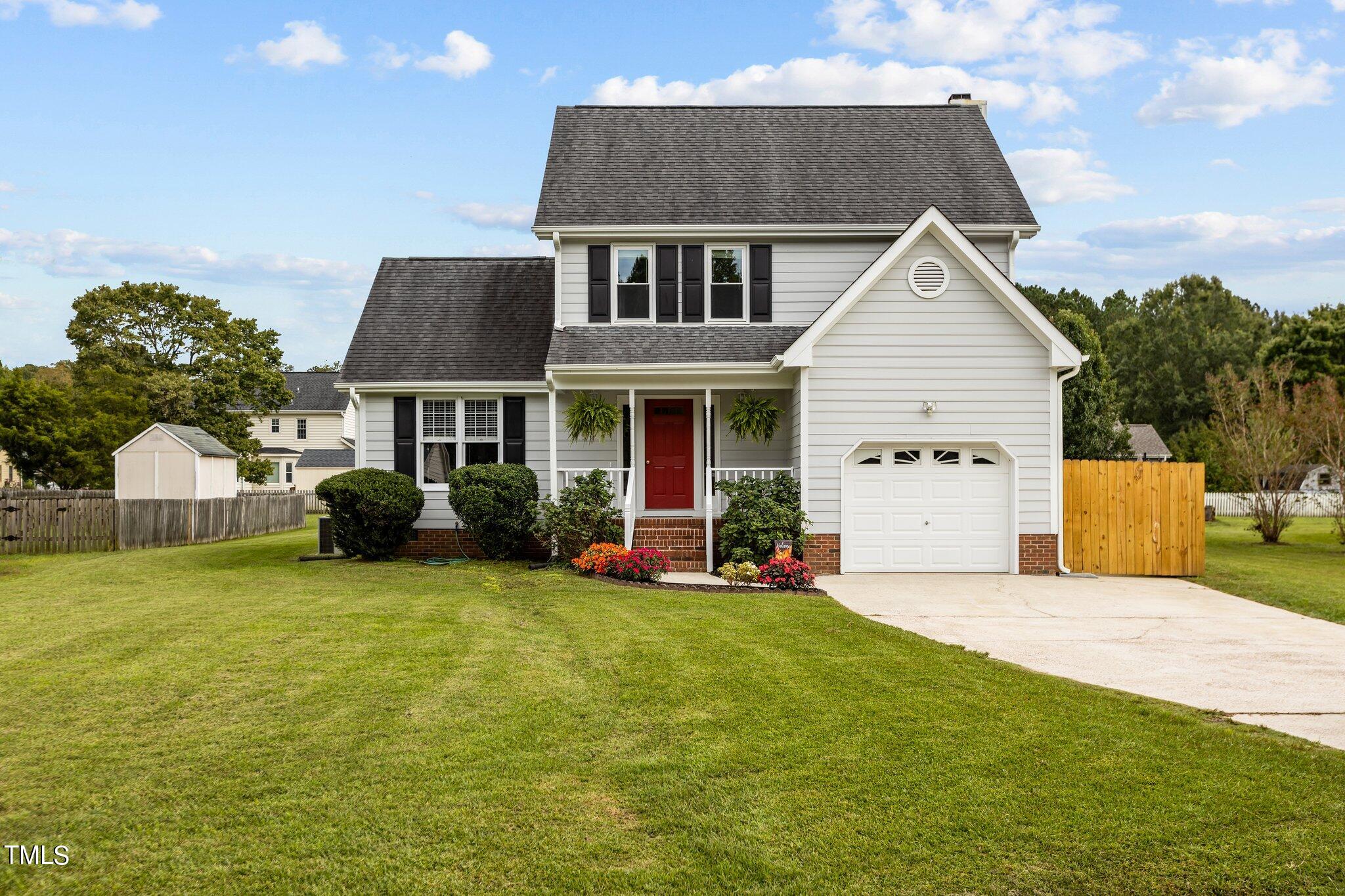 Matlock Ct, Apex, NC 27539