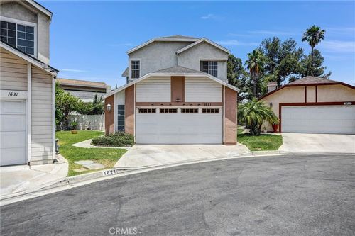 1621 Bent Rail Cir, Colton, CA, 92324-6226 | Card Image