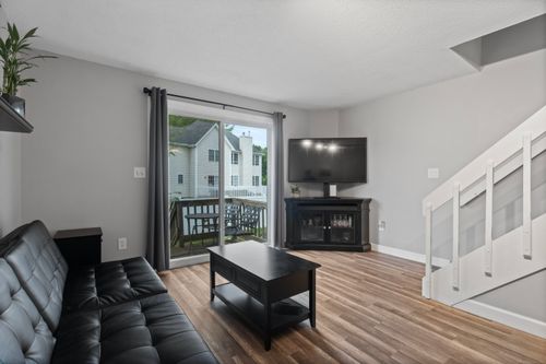 apt-b2-236 East Street, Plainville, CT, 06062 | Card Image