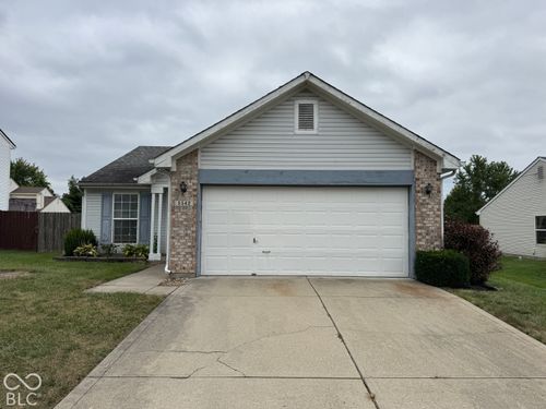 5542 Lippan Way, Indianapolis, IN, 46221-4882 | Card Image