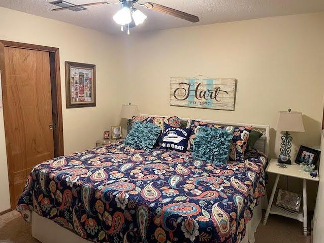 515 W Sawyer St, House other with 3 bedrooms, 3 bathrooms and 6 parking in St. George Island FL | Image 25