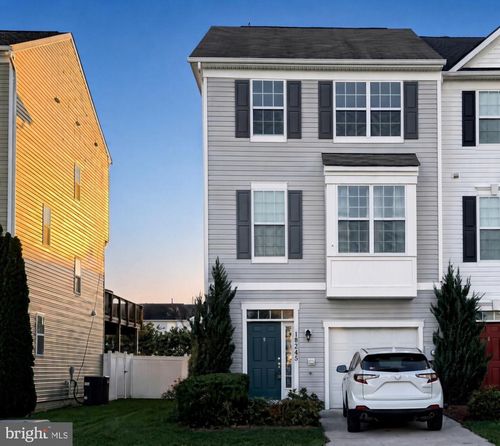 18245 Hurricane Ct, HAGERSTOWN, MD, 21740-6594 | Card Image