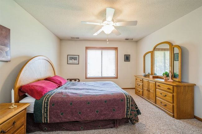 3516 Stoneview Cir Sw, Condo with 2 bedrooms, 2 bathrooms and null parking in Cedar Rapids IA | Image 14